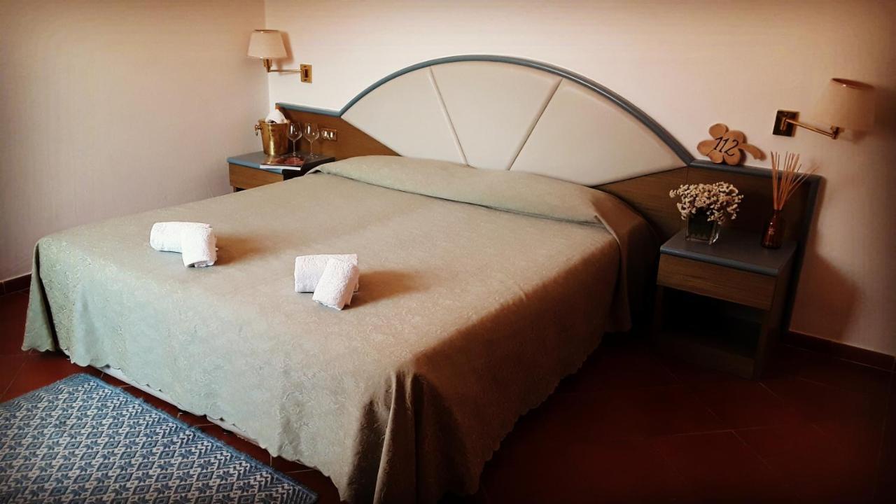 Hotel Pinocchio Arzachena Eksteriør bilde
