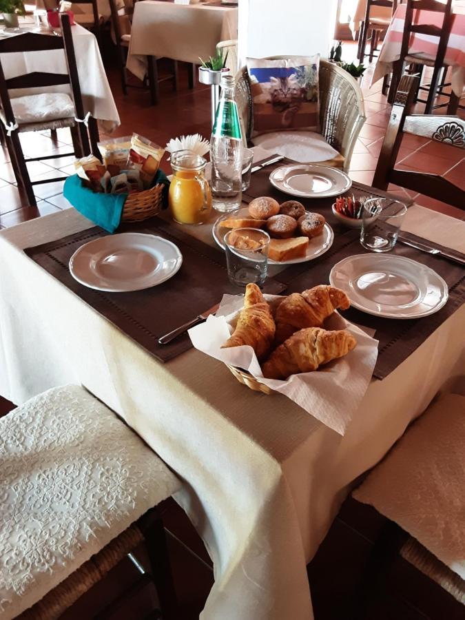 Hotel Pinocchio Arzachena Eksteriør bilde